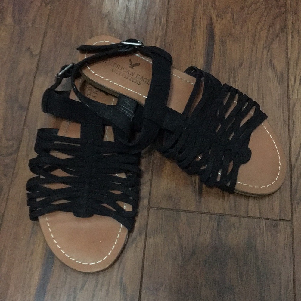 American Eagle Sandals